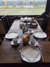 Gutsausschank und Gästehaus Rheinblick Gutsausschank und Gästehaus Rheinblick