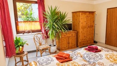 Villa Gast Salmagundi – Gruppenferienwohnung am Mittelrhein für 14 Erwachsene + 2 Kinder
