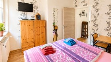 Villa Gast Salmagundi – Gruppenferienwohnung am Mittelrhein für 14 Erwachsene + 2 Kinder