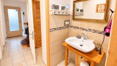 Villa Gast Salmagundi – Gruppenferienwohnung am Mittelrhein für 14 Erwachsene + 2 Kinder