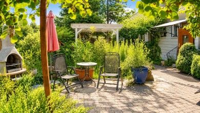 Villa Gast Salmagundi – Gruppenferienwohnung am Mittelrhein für 14 Erwachsene + 2 Kinder