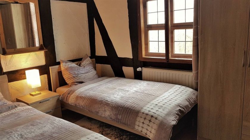 Schlafzimmer 2