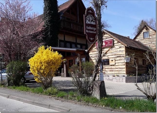 Kunscht-Hotel Alte Schreinerei-Auberge Harlekin