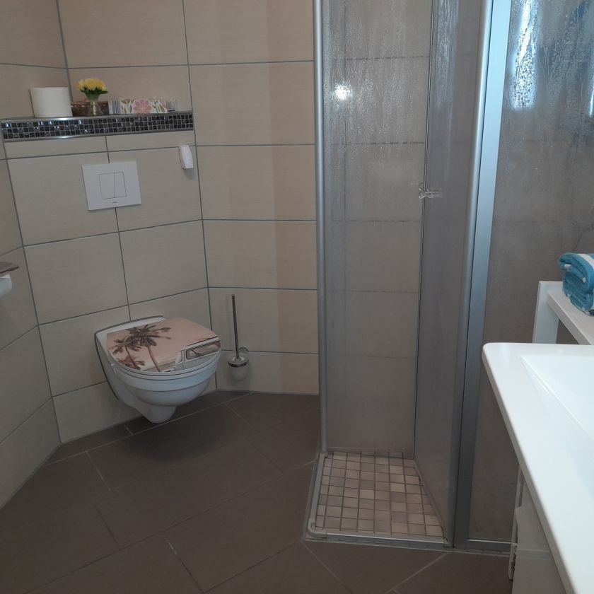 Ferienwohnung Sonnenblume mit Sauna, Garten, Liegewiese