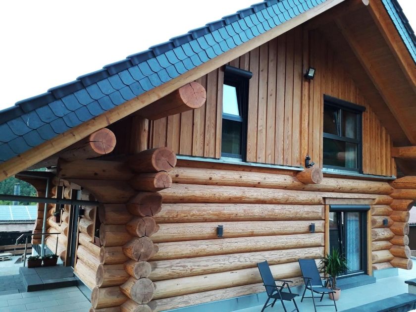 Blockhaus Berg-Kristall