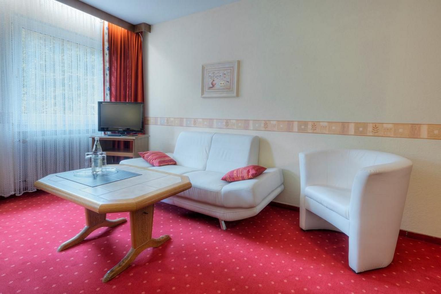 Hotel am Schwanenweiher - Café - Restaurant