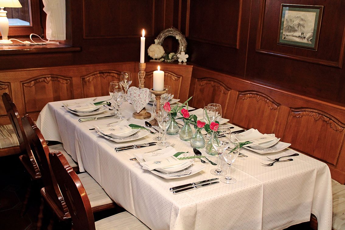 Tischdekoration Stube