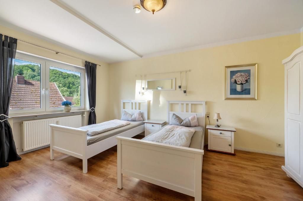 Pension, Ferienwohnungen und Restaurant Golsong